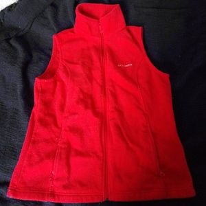 Columbia vest red